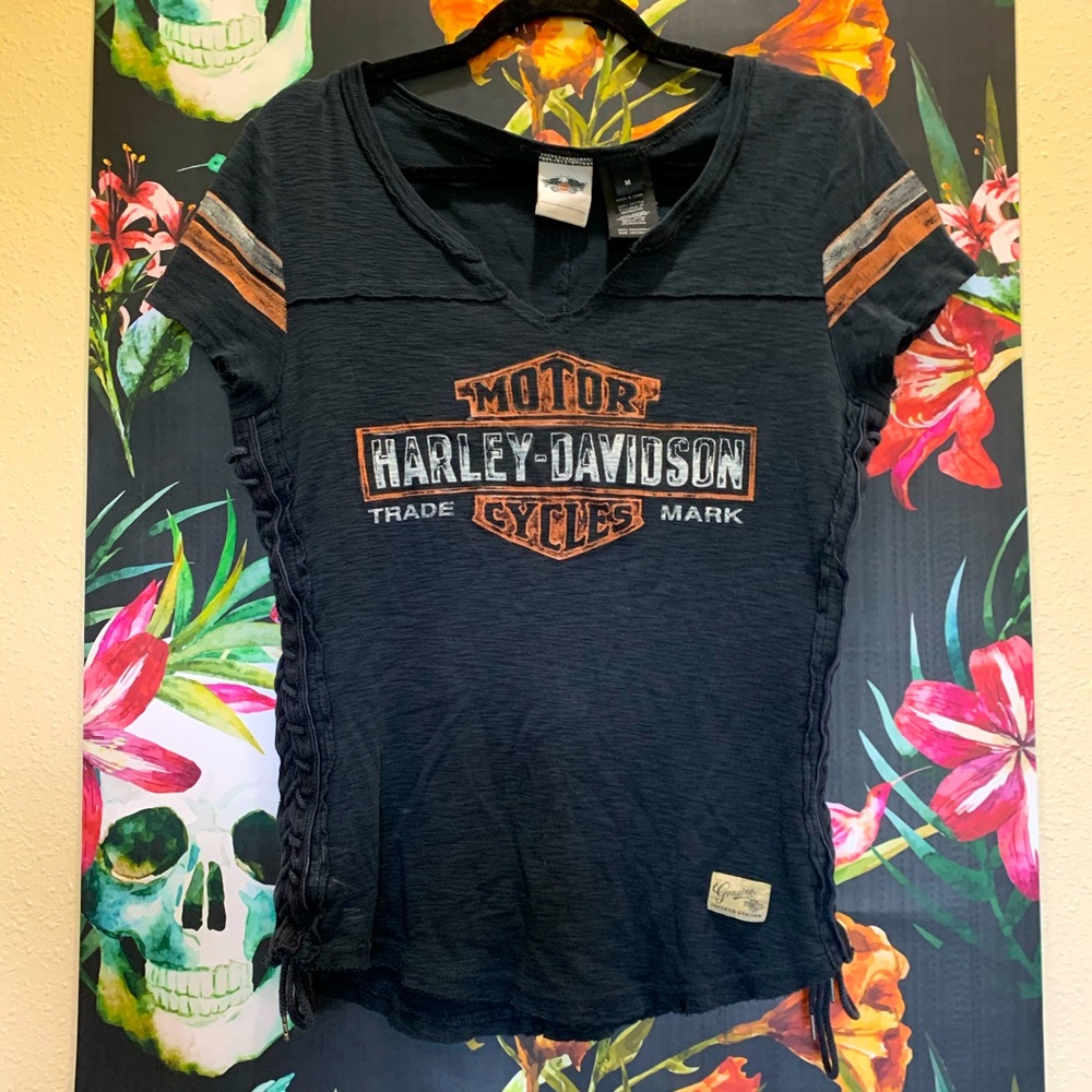 𝖍𝖆𝖗𝖑𝖊𝖞 𝖑𝖆𝖈𝖊 𝖚𝖕 𝖙𝖔𝖕 🖤🧡